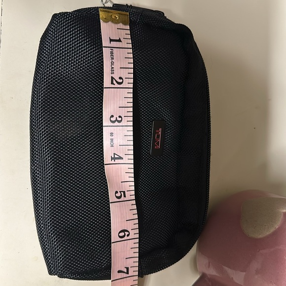 TUMI Black Small Zip Up Travel Toiletry Case Pouch Bag - Picture 7 of 9
